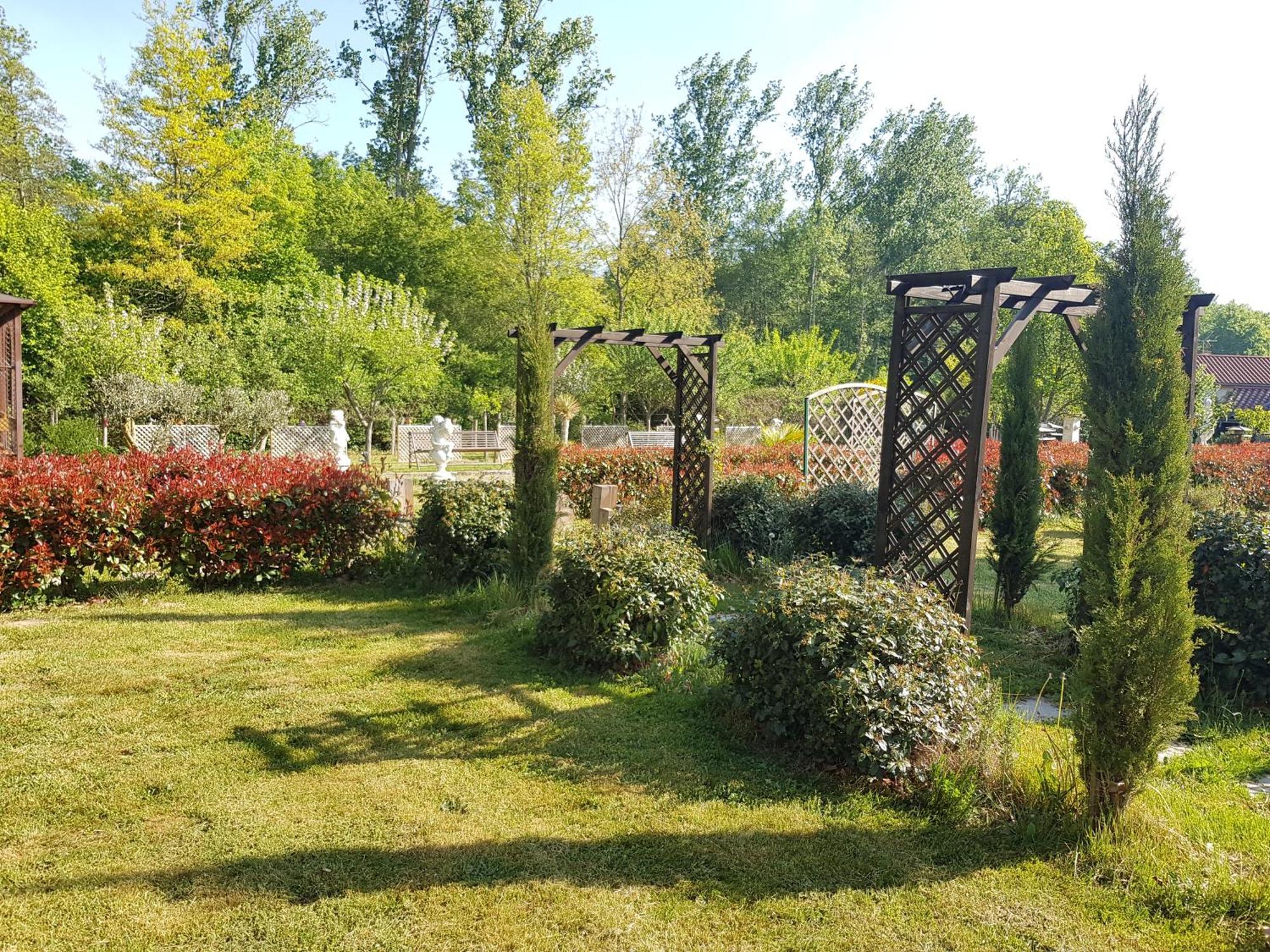 Chateau Des Perichons Poncins Exteriér fotografie